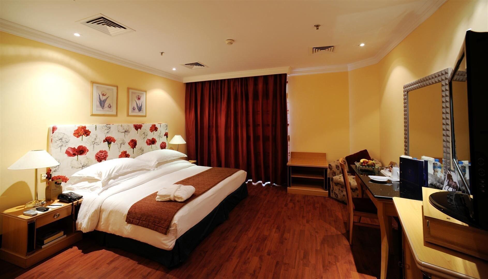 Le Royal Hotel Koweït Extérieur photo